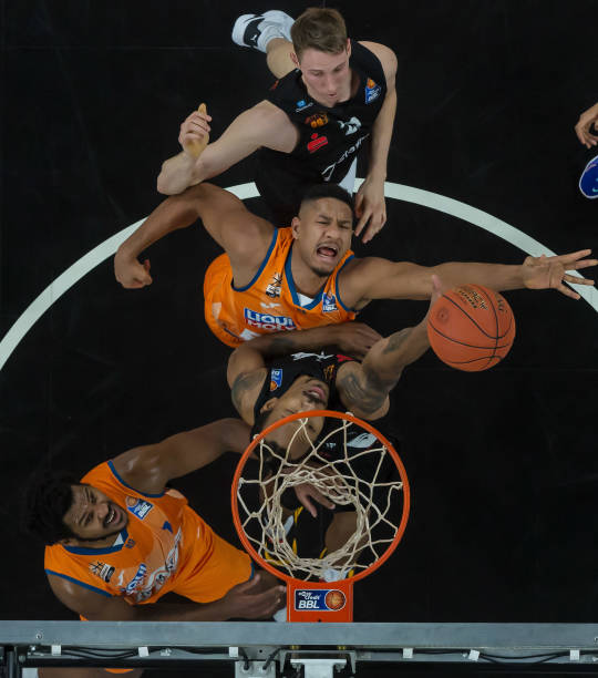 尔西曾在赛 尔西曾在赛